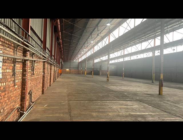 3,568M² WAREHOUSE TO LET IN PRETORIA INDUSTRIAL